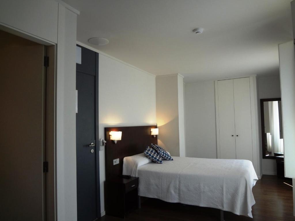 Hotel Irixo Ourense Zimmer foto